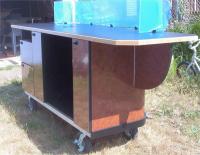 Balloon castor espresso cart
